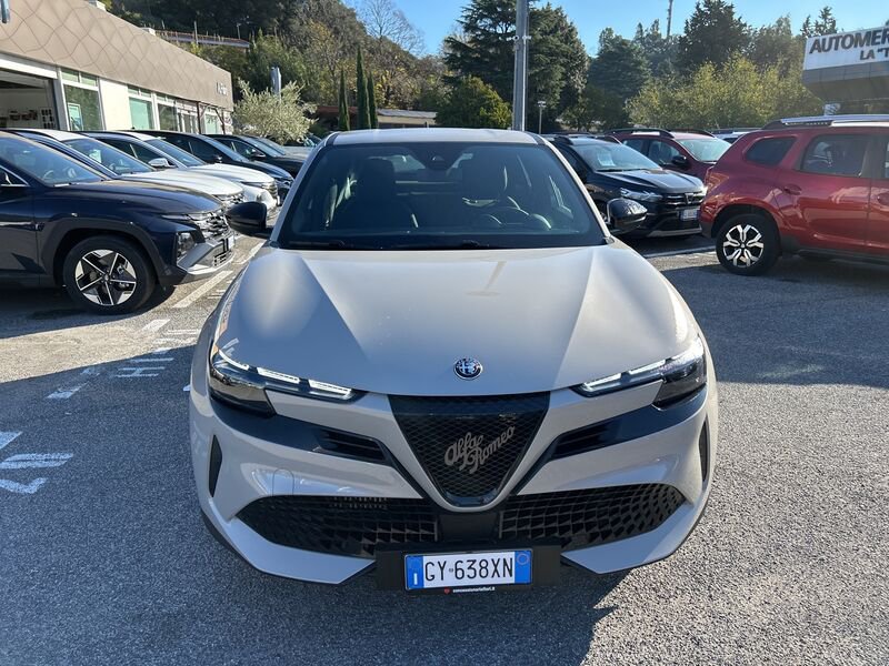 https://cdn-dk.caraffinity.it/dealer/datafiles/vehicle/images/800/35020/64Shu0BPlWartVo9.jpg