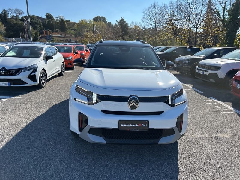https://cdn-dk.caraffinity.it/dealer/datafiles/vehicle/images/800/35020/6zfAae4mbhXBXbS0.jpg?opacity=0&size=100&position=CENTER&border=0&watermark=%2Fdealer%2Fdatafiles%2Fvehicle%2Fimages%2Fwatermark%2F35020%2F11df23f7-a6dd-4f18-975f-aedc49834c70.png
