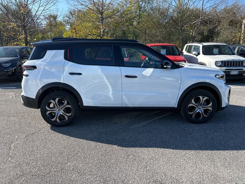 https://cdn-dk.caraffinity.it/dealer/datafiles/vehicle/images/800/35020/7V7kVqR1yGxNBUj1.jpg?opacity=0&size=100&position=CENTER&border=0&watermark=%2Fdealer%2Fdatafiles%2Fvehicle%2Fimages%2Fwatermark%2F35020%2F11df23f7-a6dd-4f18-975f-aedc49834c70.png
