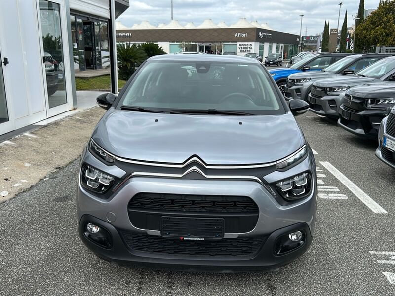 https://cdn-dk.caraffinity.it/dealer/datafiles/vehicle/images/800/35020/7bT3kkeolIlVUv3G.jpg?opacity=0&size=100&position=CENTER&border=0&watermark=%2Fdealer%2Fdatafiles%2Fvehicle%2Fimages%2Fwatermark%2F35020%2F11df23f7-a6dd-4f18-975f-aedc49834c70.png