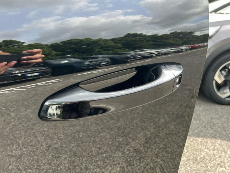 https://cdn-dk.caraffinity.it/dealer/datafiles/vehicle/images/800/35020/CP8jRGgvlDMYroBo.jpg?opacity=0&size=100&position=CENTER&border=0&watermark=%2Fdealer%2Fdatafiles%2Fvehicle%2Fimages%2Fwatermark%2F35020%2F11df23f7-a6dd-4f18-975f-aedc49834c70.png