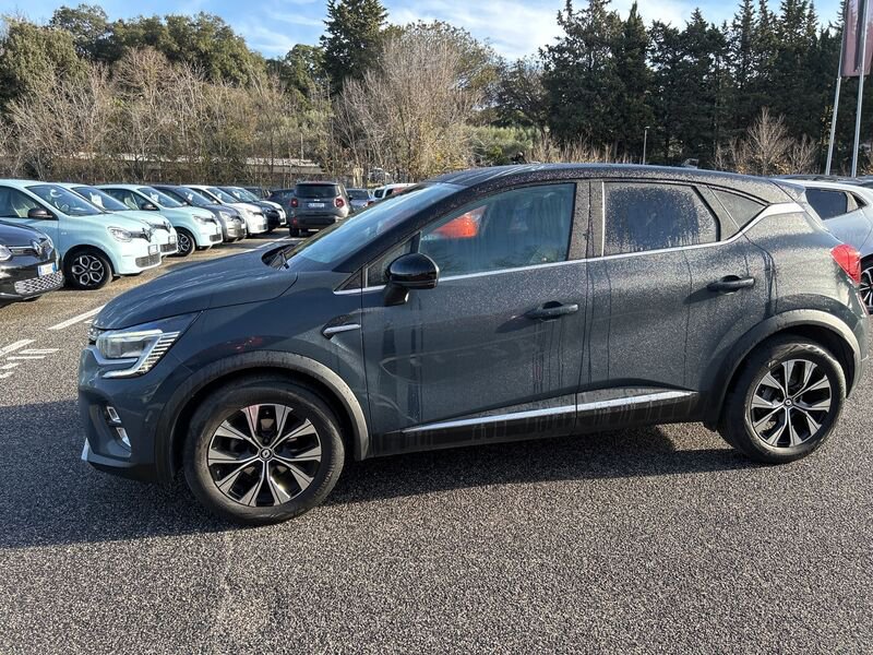 https://cdn-dk.caraffinity.it/dealer/datafiles/vehicle/images/800/35020/CffncV4oMIceLCwW.jpg