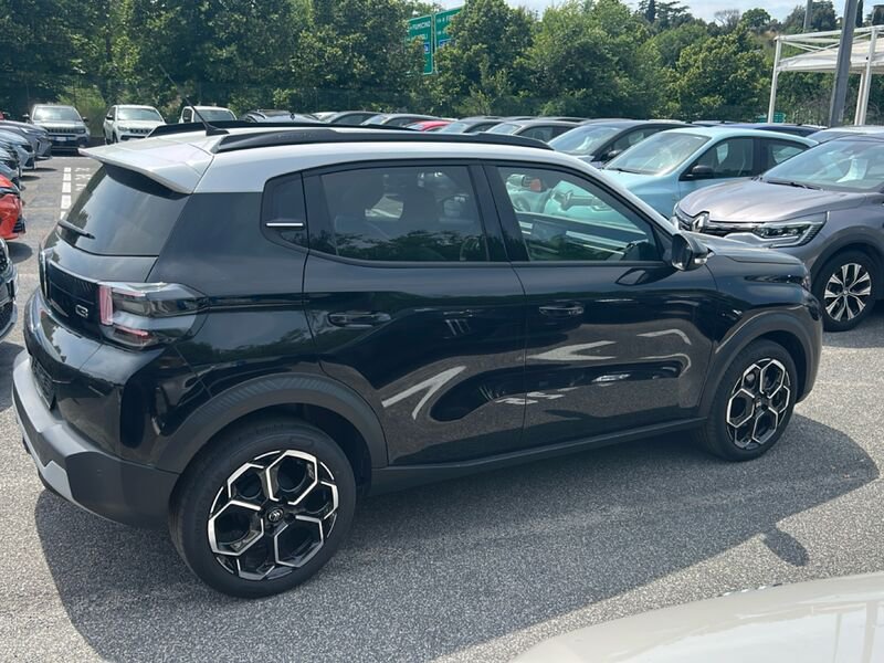 https://cdn-dk.caraffinity.it/dealer/datafiles/vehicle/images/800/35020/CspwyJxm9kN0XL4B.jpg?opacity=0&size=100&position=CENTER&border=0&watermark=%2Fdealer%2Fdatafiles%2Fvehicle%2Fimages%2Fwatermark%2F35020%2F11df23f7-a6dd-4f18-975f-aedc49834c70.png