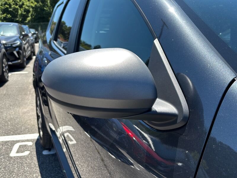https://cdn-dk.caraffinity.it/dealer/datafiles/vehicle/images/800/35020/E9J2UUXCQflAe91z.jpg