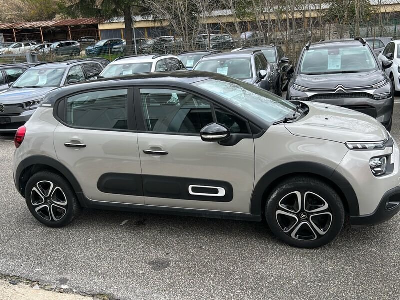 https://cdn-dk.caraffinity.it/dealer/datafiles/vehicle/images/800/35020/GybK532N9jloFB4M.jpg