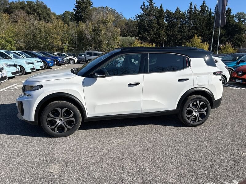 https://cdn-dk.caraffinity.it/dealer/datafiles/vehicle/images/800/35020/I5n2DcqoFxD1RDdO.jpg?opacity=0&size=100&position=CENTER&border=0&watermark=%2Fdealer%2Fdatafiles%2Fvehicle%2Fimages%2Fwatermark%2F35020%2F11df23f7-a6dd-4f18-975f-aedc49834c70.png