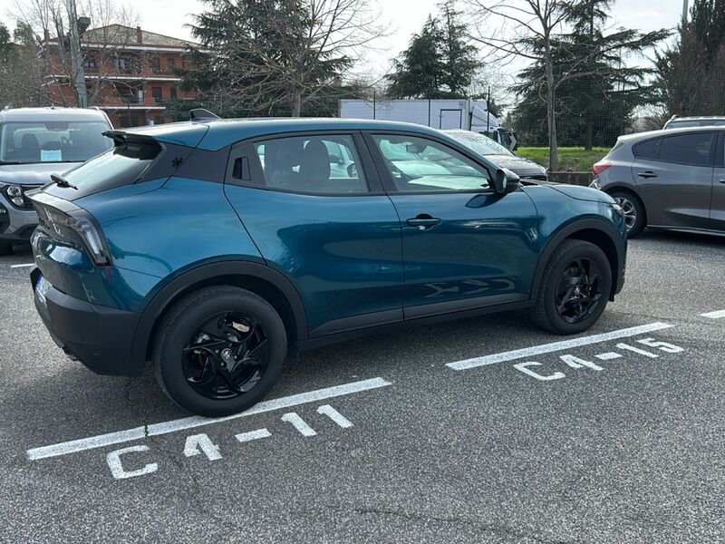 https://cdn-dk.caraffinity.it/dealer/datafiles/vehicle/images/800/35020/IRExgvYDw9T8wROT.jpg