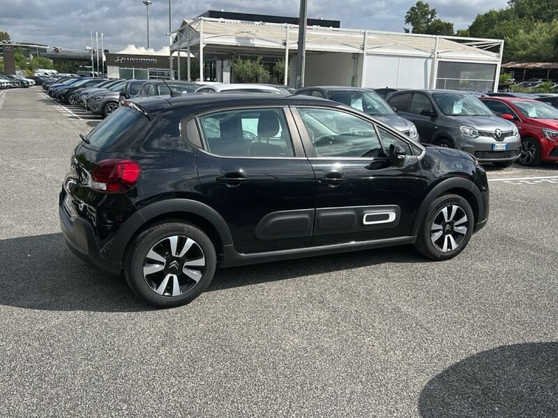 https://cdn-dk.caraffinity.it/dealer/datafiles/vehicle/images/800/35020/JvEoRpkK12kwTHaf.jpg?opacity=0&size=100&position=CENTER&border=0&watermark=%2Fdealer%2Fdatafiles%2Fvehicle%2Fimages%2Fwatermark%2F35020%2F11df23f7-a6dd-4f18-975f-aedc49834c70.png