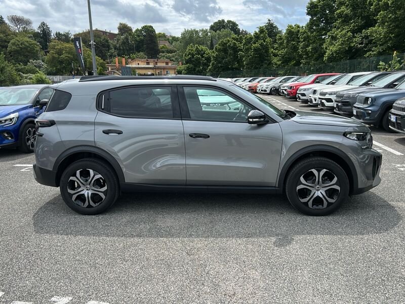 https://cdn-dk.caraffinity.it/dealer/datafiles/vehicle/images/800/35020/KYWYHLuldNLFDyUB.jpg?opacity=0&size=100&position=CENTER&border=0&watermark=%2Fdealer%2Fdatafiles%2Fvehicle%2Fimages%2Fwatermark%2F35020%2F11df23f7-a6dd-4f18-975f-aedc49834c70.png