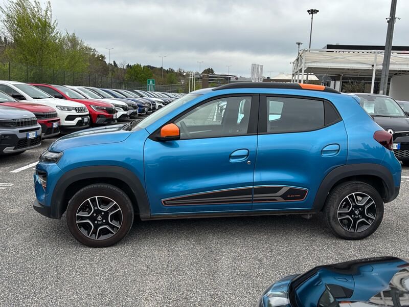 https://cdn-dk.caraffinity.it/dealer/datafiles/vehicle/images/800/35020/KkOFShbEr6spD2xr.jpg