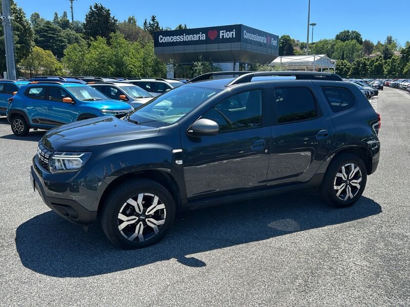 https://cdn-dk.caraffinity.it/dealer/datafiles/vehicle/images/800/35020/KsIC0xiF1v1VAlPN.jpg
