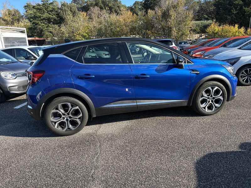 https://cdn-dk.caraffinity.it/dealer/datafiles/vehicle/images/800/35020/PTQD0NVwhQN2unPM.jpg