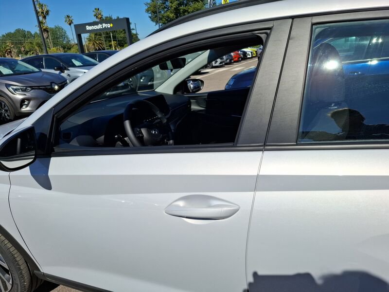 https://cdn-dk.caraffinity.it/dealer/datafiles/vehicle/images/800/35020/QiNYVQTknUoiFLxf.jpg