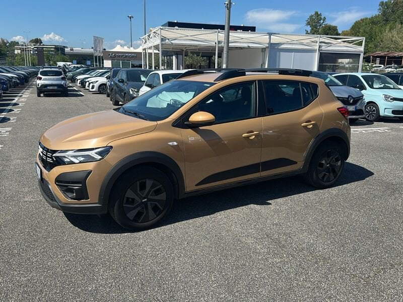 https://cdn-dk.caraffinity.it/dealer/datafiles/vehicle/images/800/35020/UJ9Hr1VUDR38fhlU.jpg