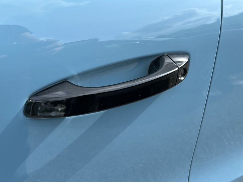 https://cdn-dk.caraffinity.it/dealer/datafiles/vehicle/images/800/35020/USEVpX7RSzkIVvVG.jpg?opacity=0&size=100&position=CENTER&border=0&watermark=%2Fdealer%2Fdatafiles%2Fvehicle%2Fimages%2Fwatermark%2F35020%2F11df23f7-a6dd-4f18-975f-aedc49834c70.png