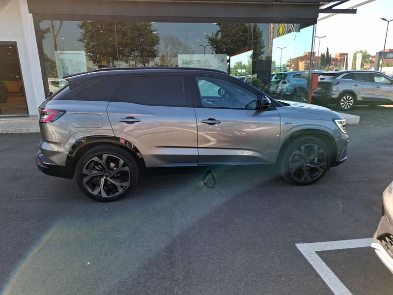 https://cdn-dk.caraffinity.it/dealer/datafiles/vehicle/images/800/35020/VCc1DKqVuuJfZyXx.jpg?opacity=0&size=100&position=CENTER&border=0&watermark=%2Fdealer%2Fdatafiles%2Fvehicle%2Fimages%2Fwatermark%2F35020%2F11df23f7-a6dd-4f18-975f-aedc49834c70.png