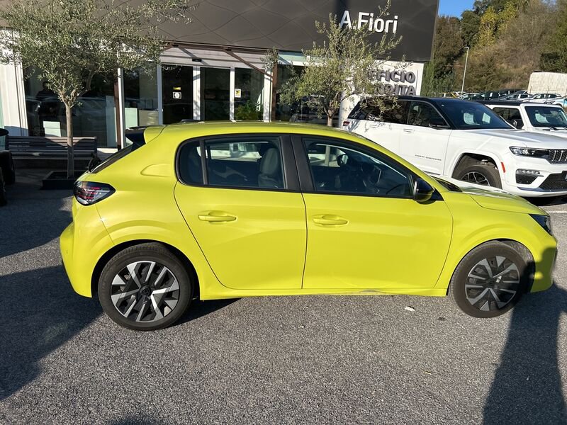 https://cdn-dk.caraffinity.it/dealer/datafiles/vehicle/images/800/35020/VOqiZvhY5yURVP0x.jpg