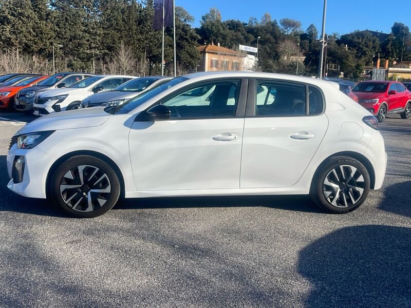 https://cdn-dk.caraffinity.it/dealer/datafiles/vehicle/images/800/35020/Vn8Lces2ecBNvBLF.jpg