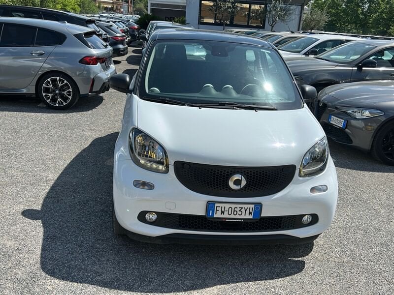 https://cdn-dk.caraffinity.it/dealer/datafiles/vehicle/images/800/35020/Zk9WGyZbtOPBZ5fK.jpg