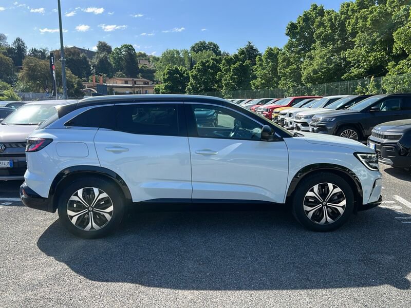 https://cdn-dk.caraffinity.it/dealer/datafiles/vehicle/images/800/35020/arNWR8cd7VBJQjtY.jpg