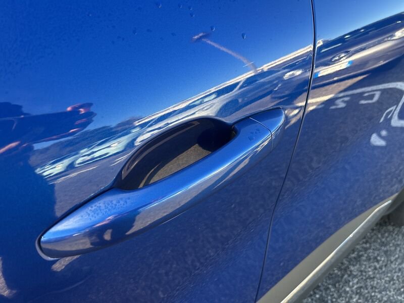 https://cdn-dk.caraffinity.it/dealer/datafiles/vehicle/images/800/35020/auIEvoYTmVTZY3LQ.jpg
