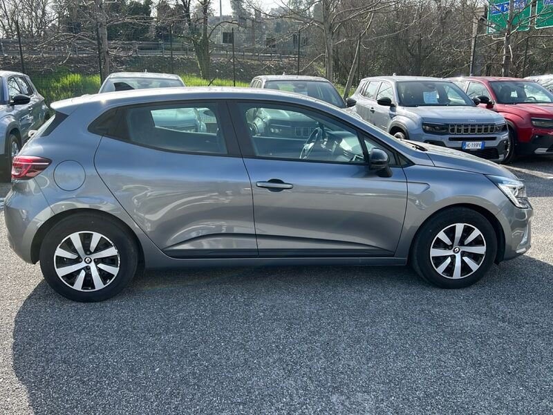 https://cdn-dk.caraffinity.it/dealer/datafiles/vehicle/images/800/35020/bczpV5mMTO3hSq3f.jpg
