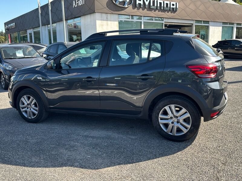 https://cdn-dk.caraffinity.it/dealer/datafiles/vehicle/images/800/35020/bkhKvwcmNUjqf1mD.jpg
