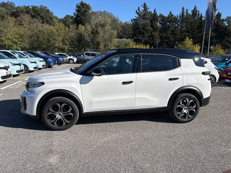 https://cdn-dk.caraffinity.it/dealer/datafiles/vehicle/images/800/35020/dRVrmPSlhHSniVkV.jpg?opacity=0&size=100&position=CENTER&border=0&watermark=%2Fdealer%2Fdatafiles%2Fvehicle%2Fimages%2Fwatermark%2F35020%2F11df23f7-a6dd-4f18-975f-aedc49834c70.png