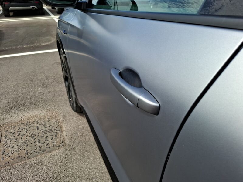 https://cdn-dk.caraffinity.it/dealer/datafiles/vehicle/images/800/35020/dueAPe3SWt90K4fe.jpg