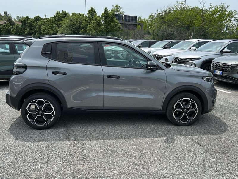 https://cdn-dk.caraffinity.it/dealer/datafiles/vehicle/images/800/35020/f8JlroaYnv73ttp2.jpg?opacity=0&size=100&position=CENTER&border=0&watermark=%2Fdealer%2Fdatafiles%2Fvehicle%2Fimages%2Fwatermark%2F35020%2F11df23f7-a6dd-4f18-975f-aedc49834c70.png