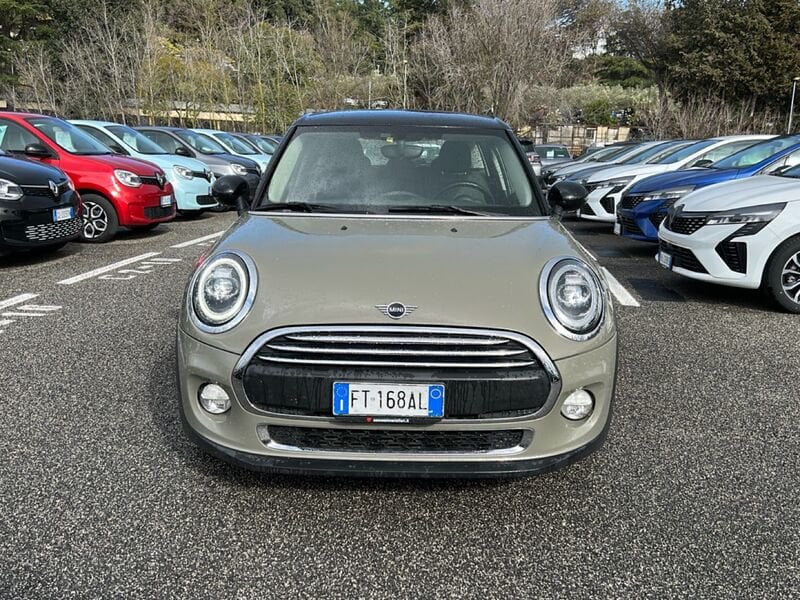 https://cdn-dk.caraffinity.it/dealer/datafiles/vehicle/images/800/35020/iIQWSvOyZL6JBrea.jpg