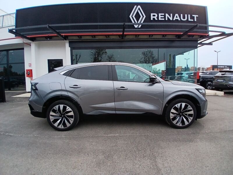 https://cdn-dk.caraffinity.it/dealer/datafiles/vehicle/images/800/35020/kPBBuPCUYPmnoiWj.jpg