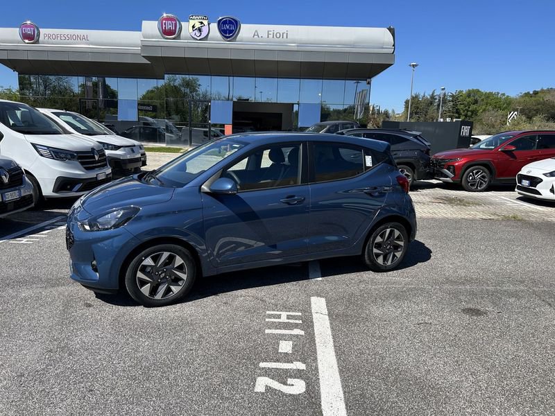 https://cdn-dk.caraffinity.it/dealer/datafiles/vehicle/images/800/35020/lHecsGuz8gycNU5F.JPG