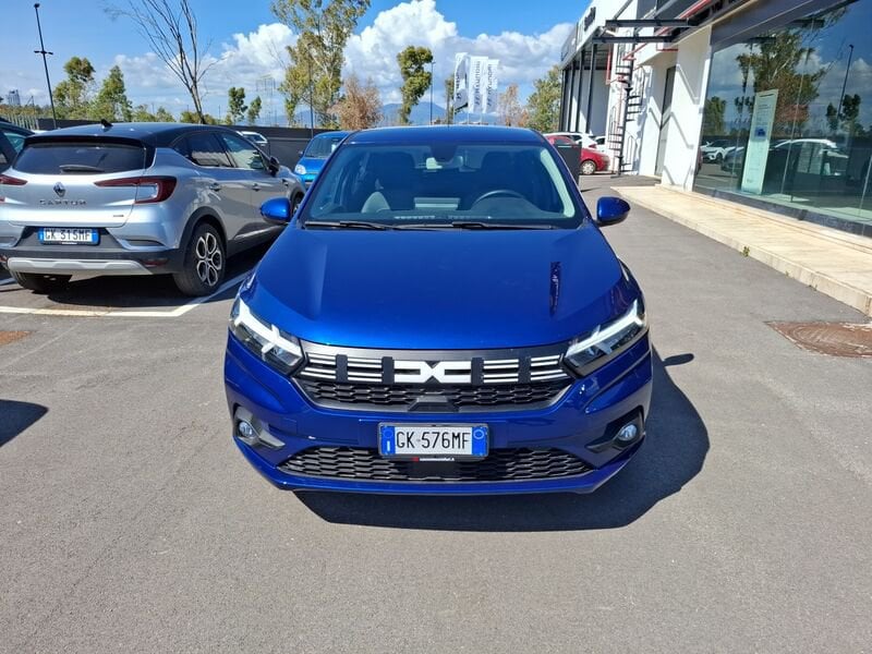 https://cdn-dk.caraffinity.it/dealer/datafiles/vehicle/images/800/35020/oHOqtXCaCXMQrApX.jpg
