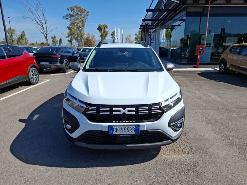 https://cdn-dk.caraffinity.it/dealer/datafiles/vehicle/images/800/35020/r2oLJEE09Zpsf5Kn.jpg