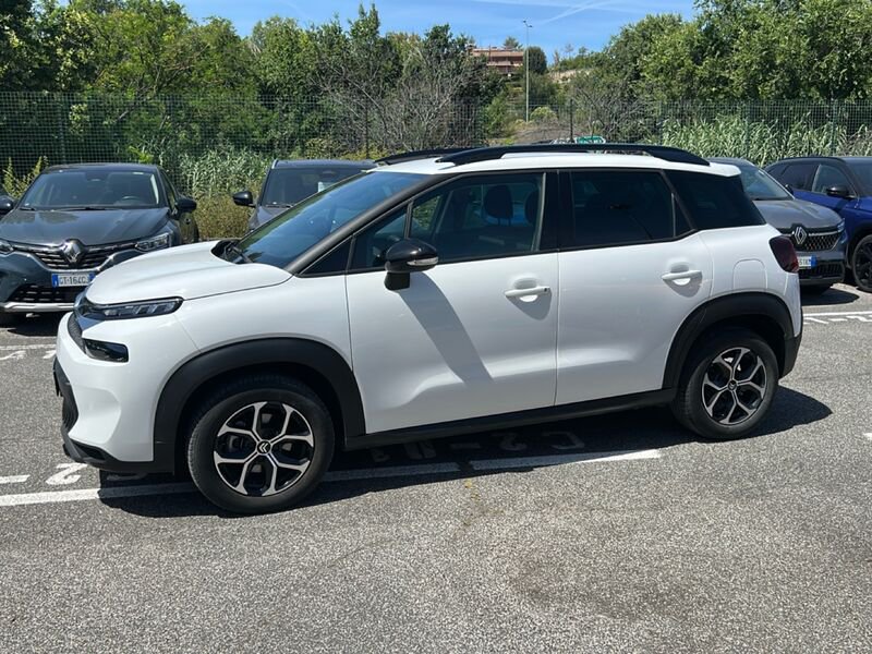 https://cdn-dk.caraffinity.it/dealer/datafiles/vehicle/images/800/35020/r7GAmeb9kuTj7zXT.jpg?opacity=0&size=100&position=CENTER&border=0&watermark=%2Fdealer%2Fdatafiles%2Fvehicle%2Fimages%2Fwatermark%2F35020%2F11df23f7-a6dd-4f18-975f-aedc49834c70.png