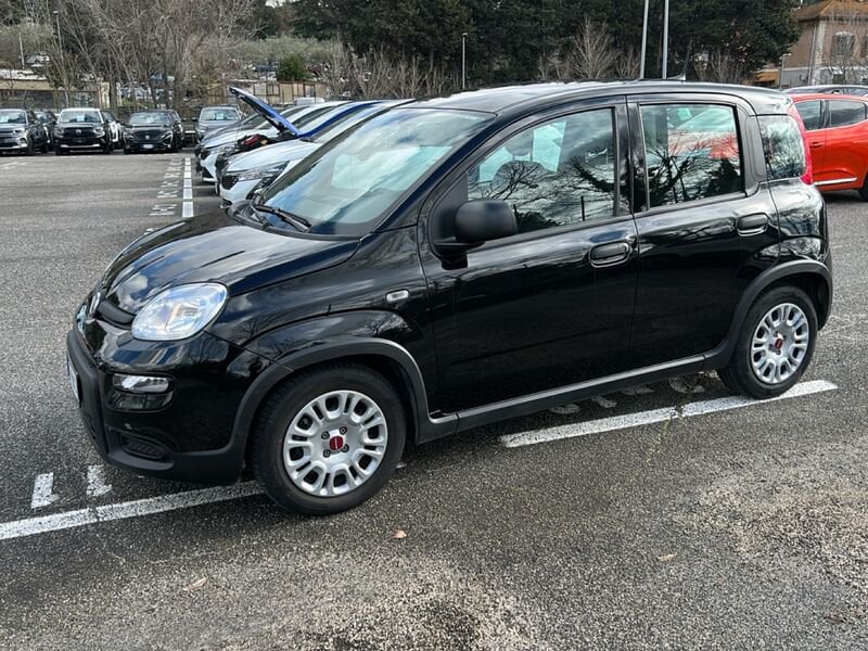 https://cdn-dk.caraffinity.it/dealer/datafiles/vehicle/images/800/35020/s5l4EoQqWI27dD29.jpg