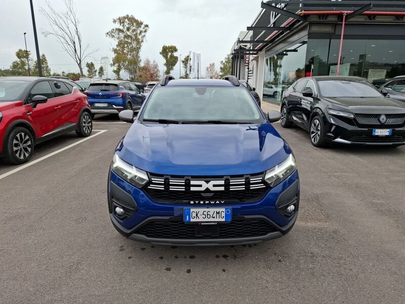 https://cdn-dk.caraffinity.it/dealer/datafiles/vehicle/images/800/35020/sTGSad3OmxDtnT6s.jpg