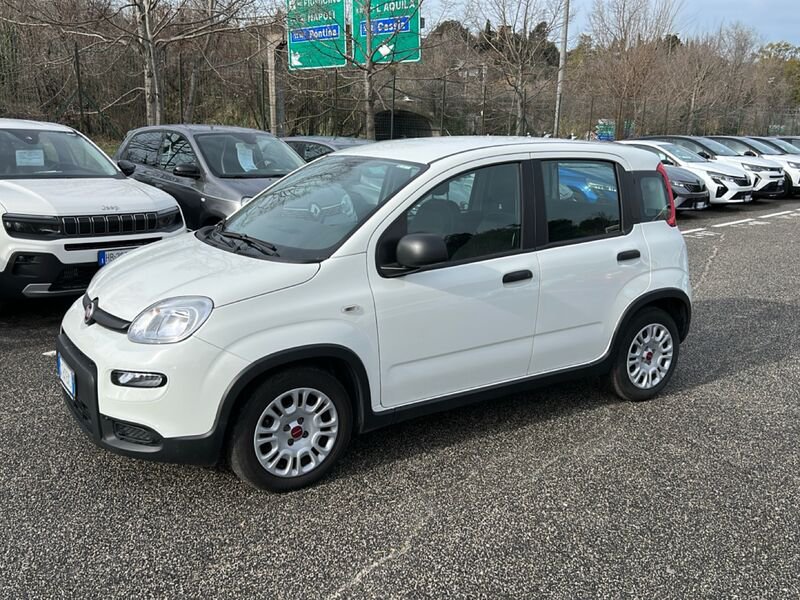 https://cdn-dk.caraffinity.it/dealer/datafiles/vehicle/images/800/35020/sdwJCjLbrBpmkTeT.jpg