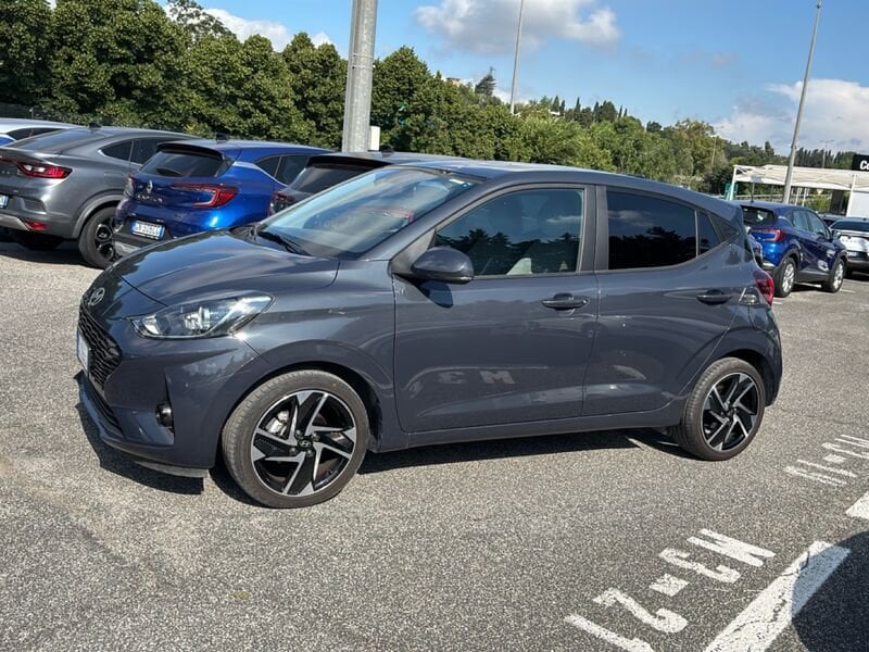 https://cdn-dk.caraffinity.it/dealer/datafiles/vehicle/images/800/35020/vujgKggwibQJeR1e.jpg