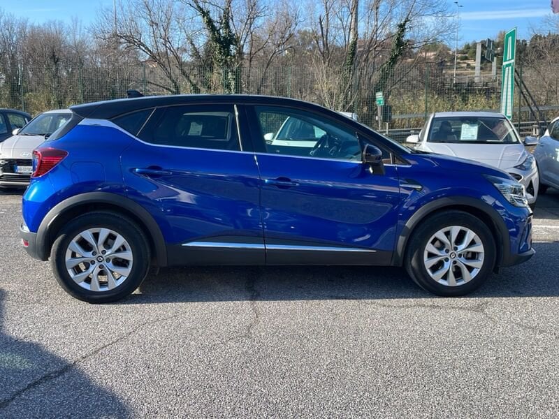 https://cdn-dk.caraffinity.it/dealer/datafiles/vehicle/images/800/35020/wb0Zx4NVTzPbkkhw.jpg