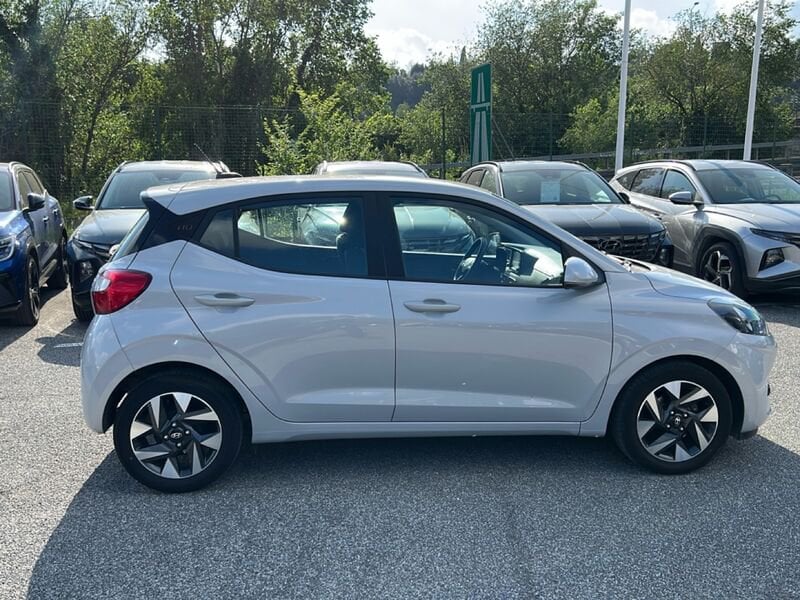 https://cdn-dk.caraffinity.it/dealer/datafiles/vehicle/images/800/35020/xffu9c6NYikC34Va.jpg