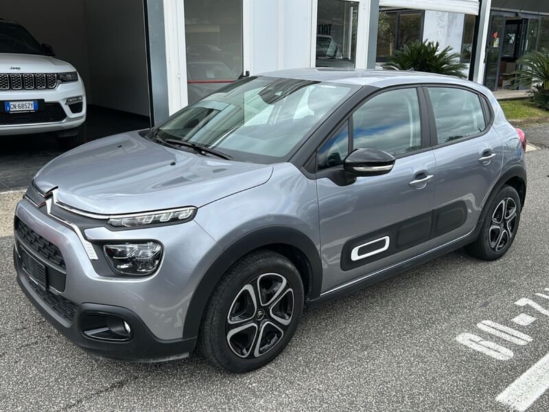https://cdn-dk.caraffinity.it/dealer/datafiles/vehicle/images/800/35020/xot2mSl6IgI7gaae.jpg?opacity=0&size=100&position=CENTER&border=0&watermark=%2Fdealer%2Fdatafiles%2Fvehicle%2Fimages%2Fwatermark%2F35020%2F11df23f7-a6dd-4f18-975f-aedc49834c70.png
