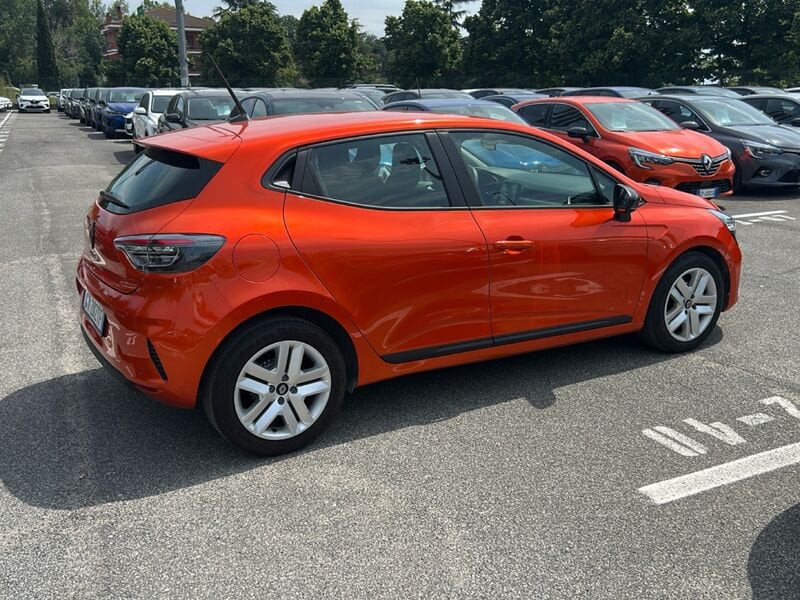 https://cdn-dk.caraffinity.it/dealer/datafiles/vehicle/images/800/35020/z8BNWUGN2vWUGLXF.jpg