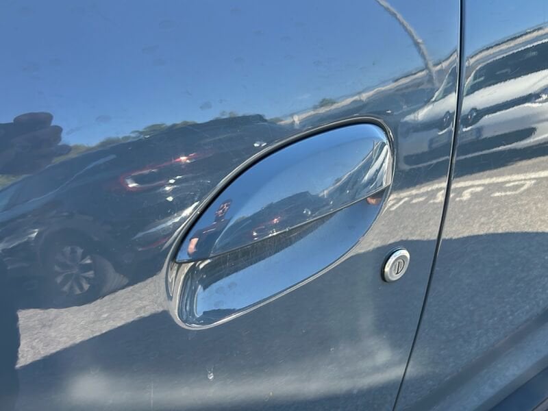 https://cdn-dk.caraffinity.it/dealer/datafiles/vehicle/images/800/35020/zmBOGwn9vhwJ9x9K.jpg