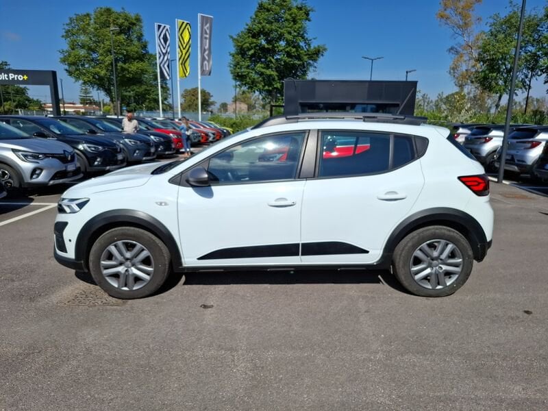 https://cdn-dk.caraffinity.it/dealer/datafiles/vehicle/images/800/35020/zwJnUMyhIxGiQBiy.jpg