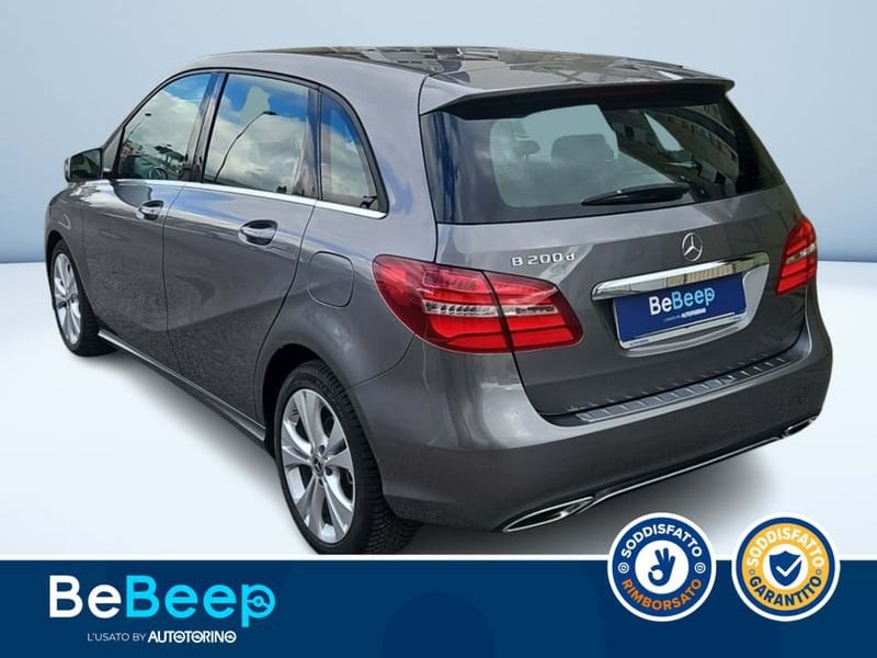 https://cdn-dk.caraffinity.it/dealer/datafiles/vehicle/images/800/35456/037CsiLcXawOjEPF.jpeg