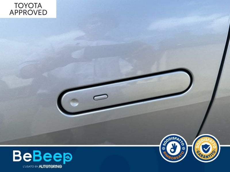 https://cdn-dk.caraffinity.it/dealer/datafiles/vehicle/images/800/35456/0PYGob4lJ8hq1Kzp.jpeg