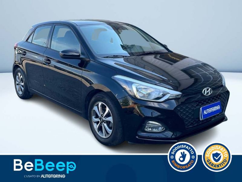 https://cdn-dk.caraffinity.it/dealer/datafiles/vehicle/images/800/35456/0U9nfNo68zVpcNVk.jpeg