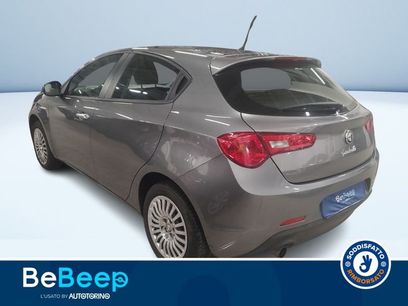 https://cdn-dk.caraffinity.it/dealer/datafiles/vehicle/images/800/35456/0aPJfWoak7v9ExQA.jpeg